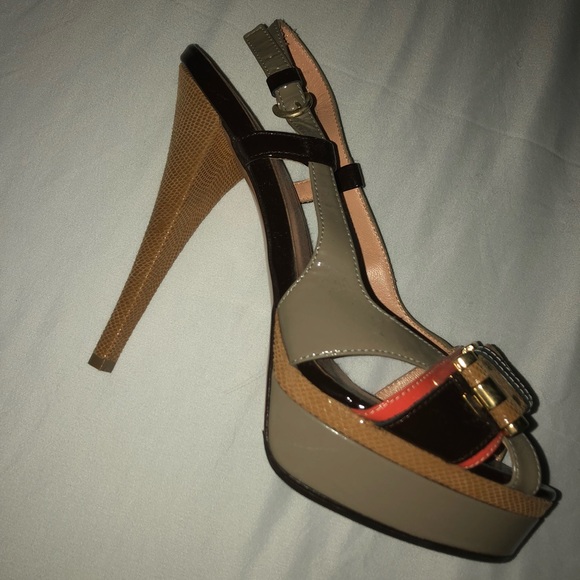 Shoes - Picture 2 of 3